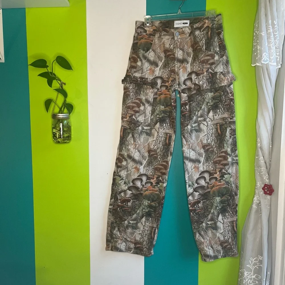 Mushroom Camouflage Cargo Pants - Picture 1 of 5